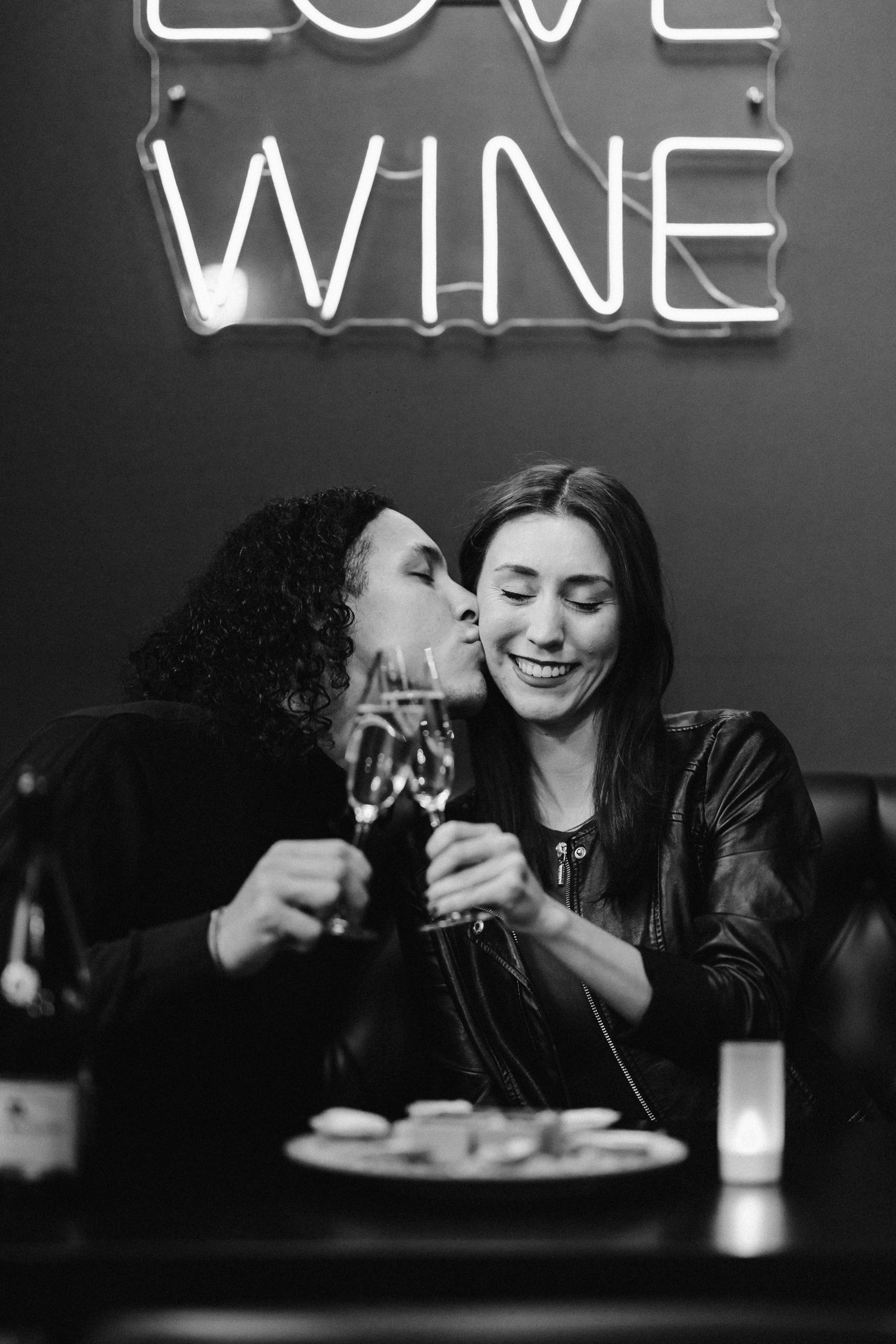 winebar photographer date night