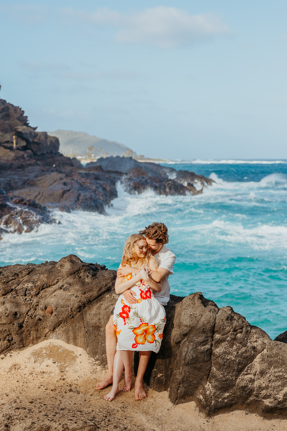 Oahu Couple Photographer